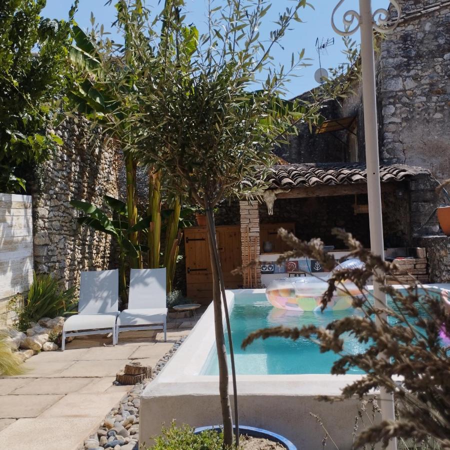 Bed and Breakfast Chez Les Filles Dions Exterior foto